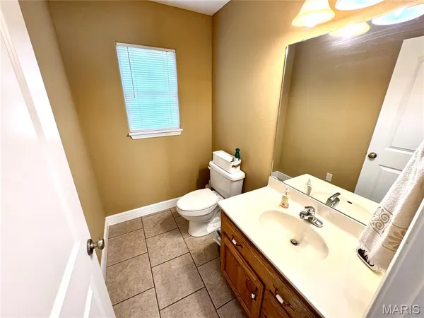 $364,900 | 2206 Cherry Blossom Circle, Lebanon, MO 65536