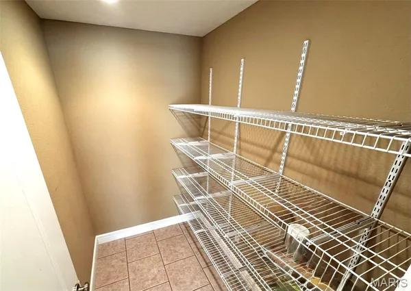 $364,900 | 2206 Cherry Blossom Circle, Lebanon, MO 65536