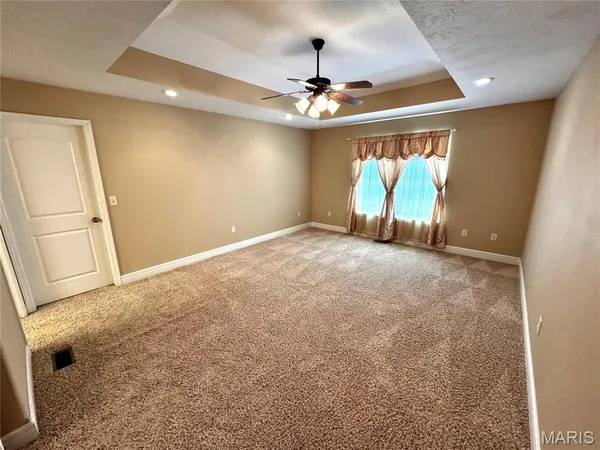 $364,900 | 2206 Cherry Blossom Circle, Lebanon, MO 65536