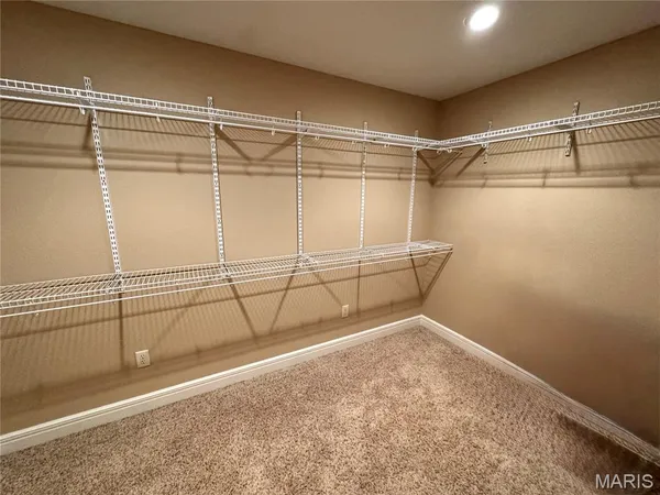 $364,900 | 2206 Cherry Blossom Circle, Lebanon, MO 65536