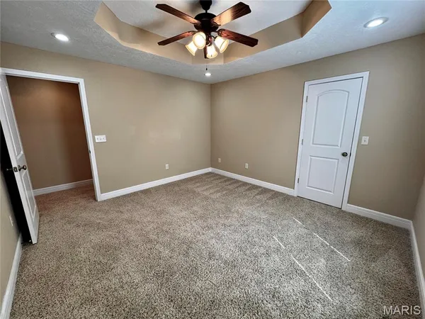 $364,900 | 2206 Cherry Blossom Circle, Lebanon, MO 65536