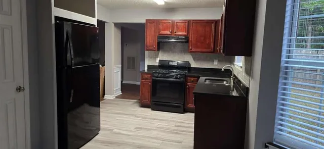 $2,250 | 3644 Caseys Cove, Ellenwood, GA 30294