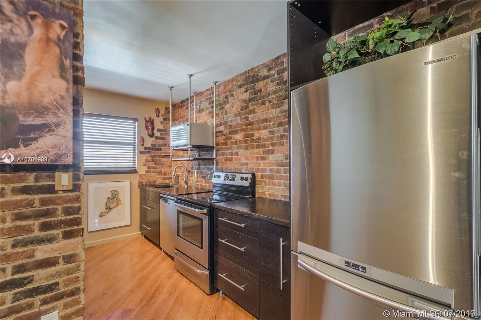 10 Southeast 13th Street, Unit C2 Boca Raton, FL 33432 - Photo 4 of 15