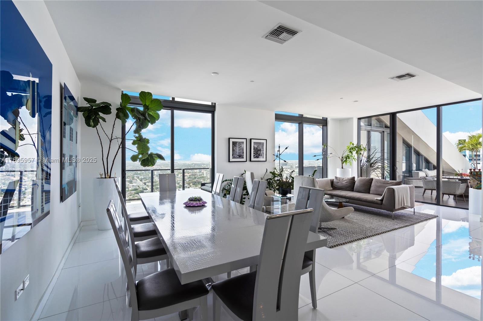 88 Southwest 7th Street, Unit 4203 Miami, FL 33130 - Photo 11 of 96