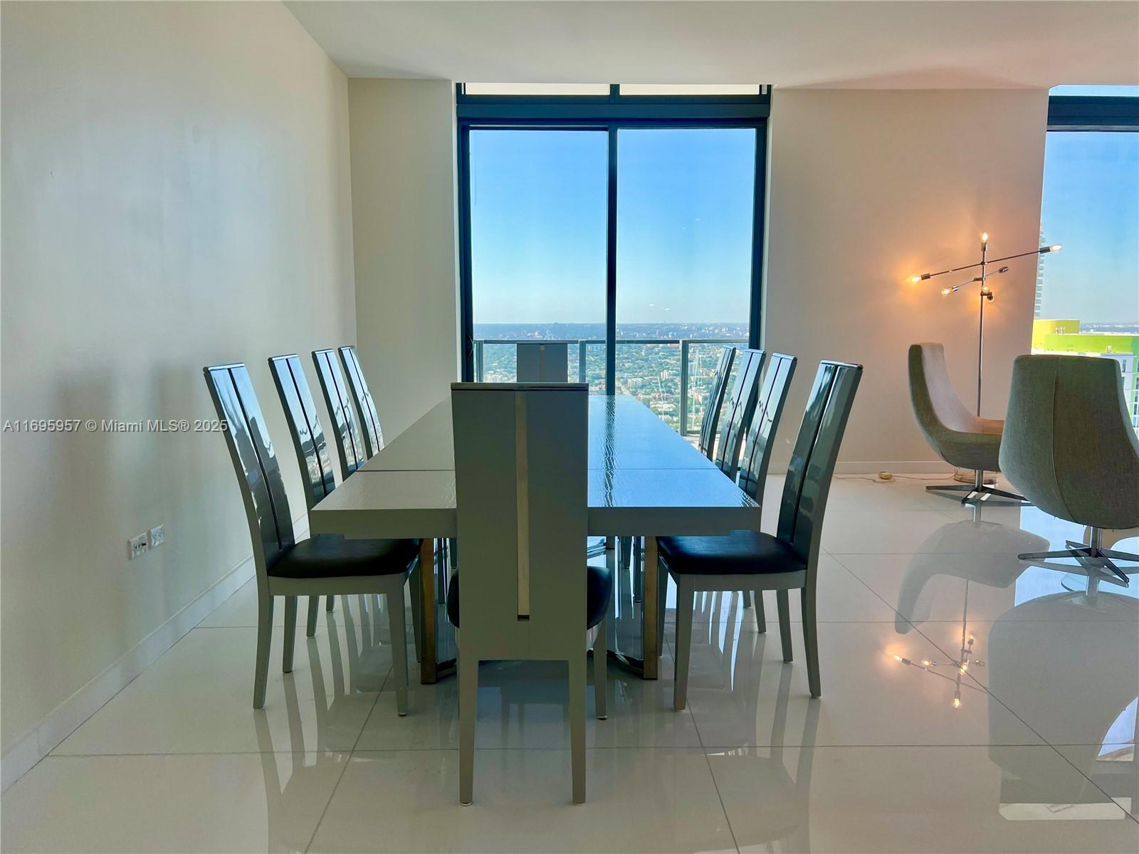 88 Southwest 7th Street, Unit 4203 Miami, FL 33130 - Photo 21 of 96