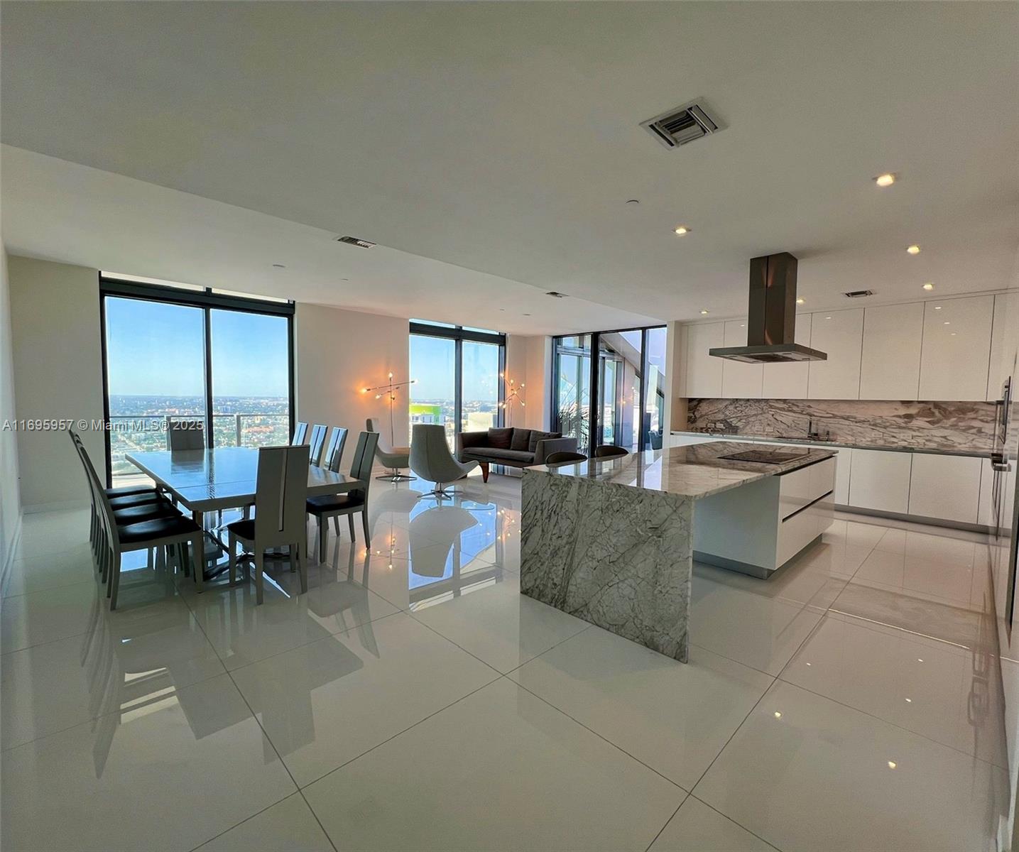88 Southwest 7th Street, Unit 4203 Miami, FL 33130 - Photo 22 of 96