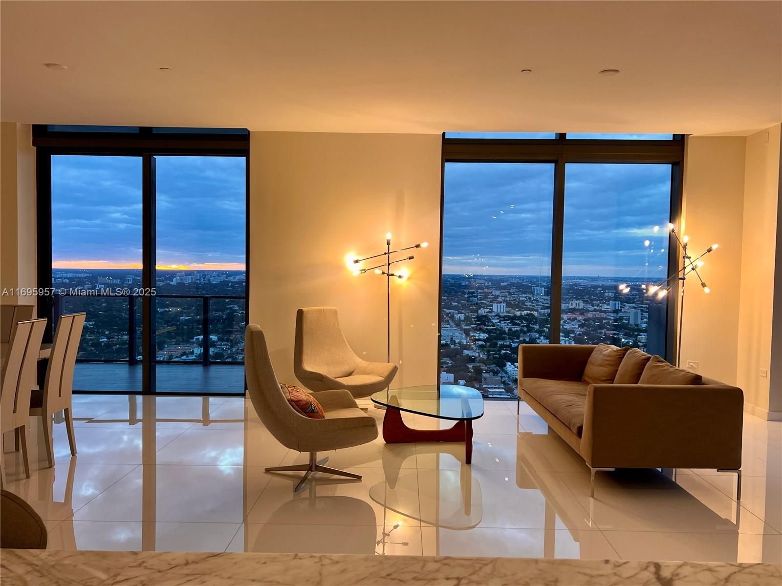 88 Southwest 7th Street, Unit 4203 Miami, FL 33130 - Photo 35 of 96