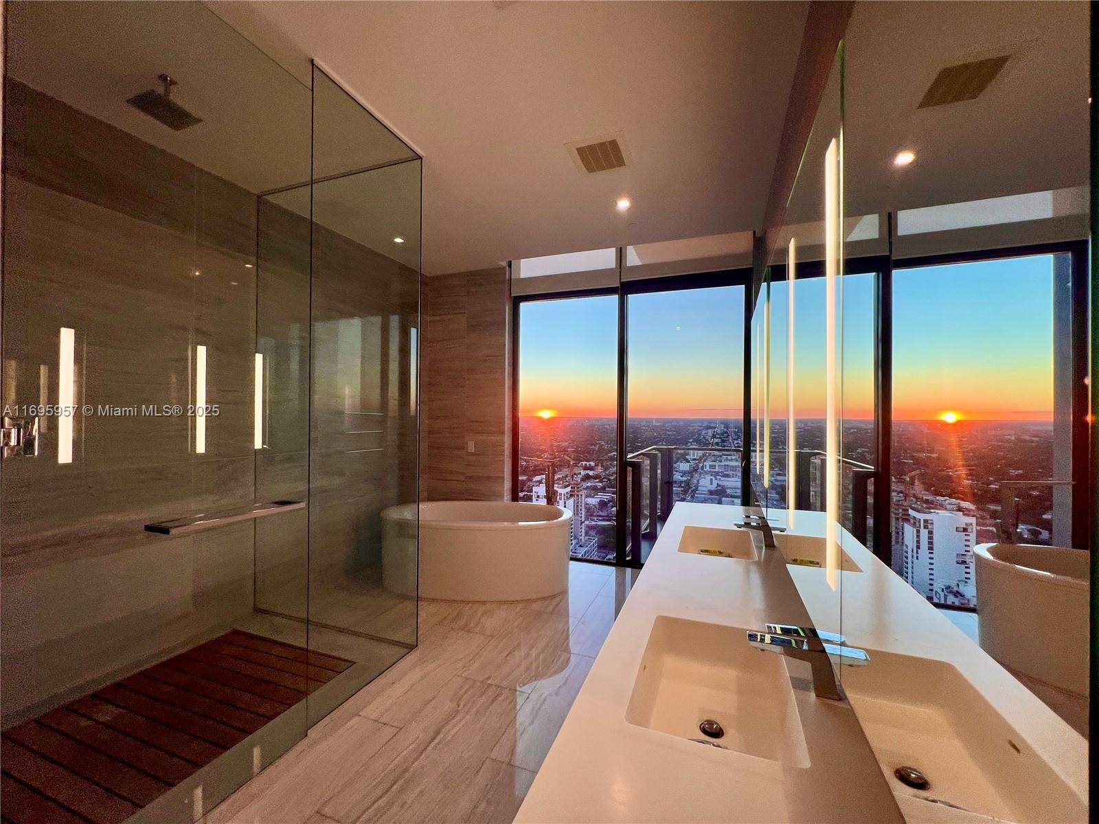 88 Southwest 7th Street, Unit 4203 Miami, FL 33130 - Photo 52 of 96 Primary Bath Sunset