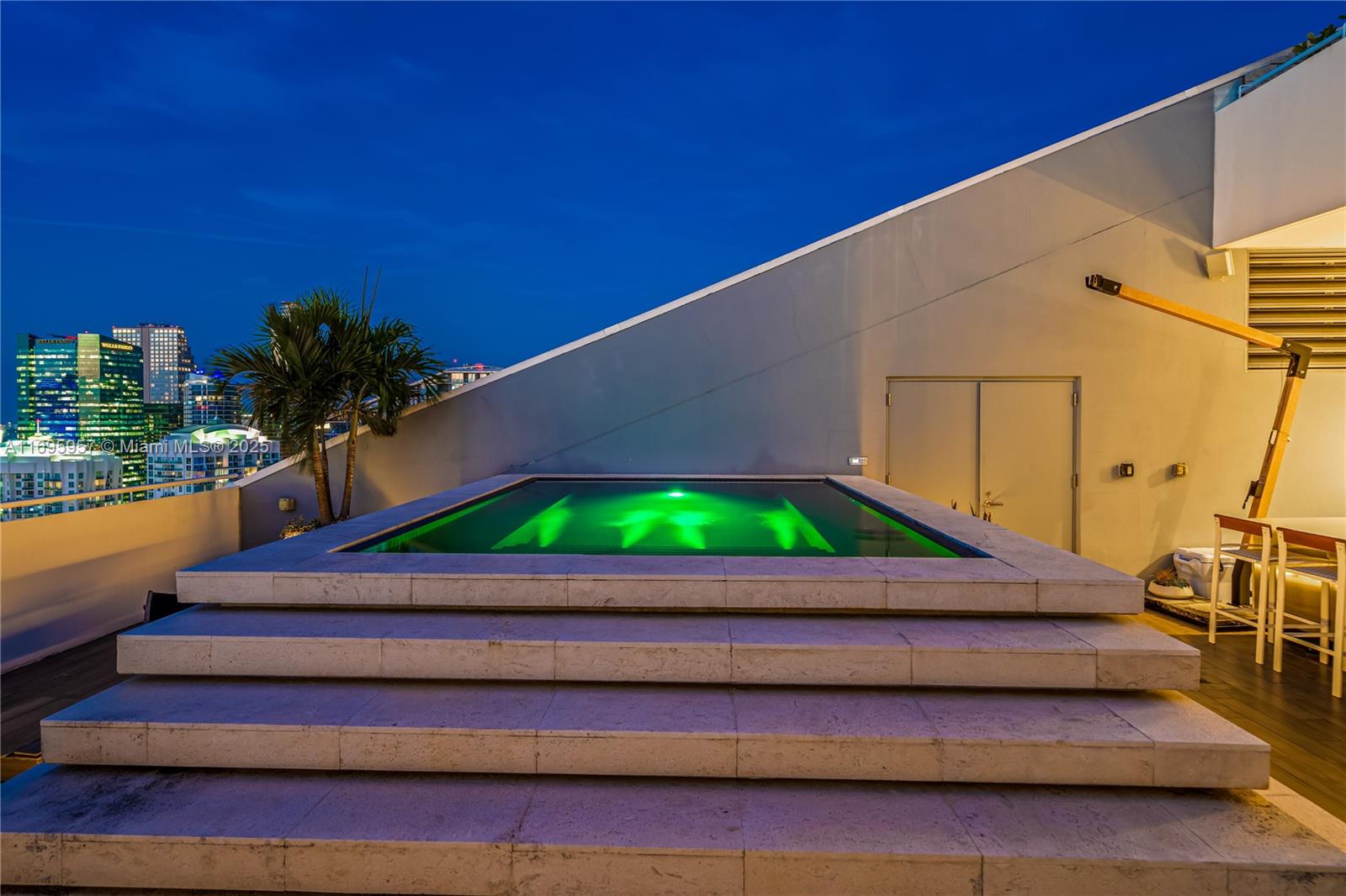 88 Southwest 7th Street, Unit 4203 Miami, FL 33130 - Photo 86 of 96