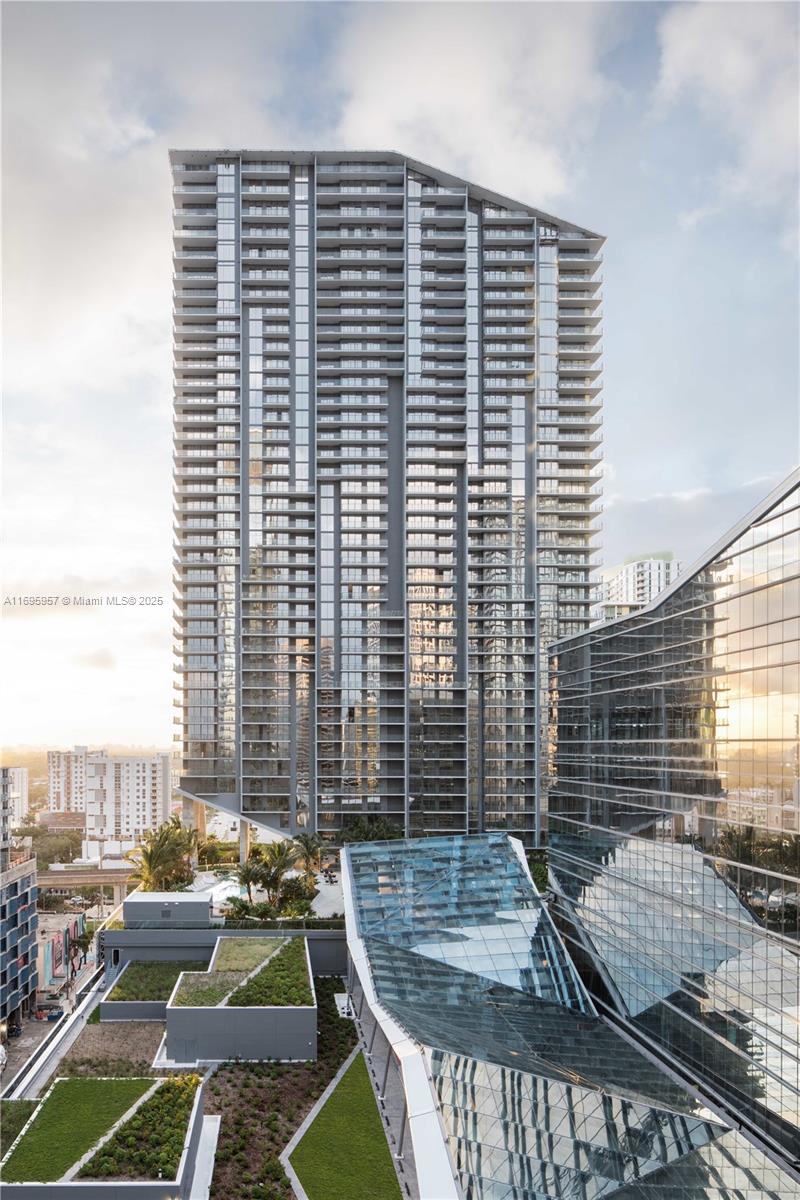 88 Southwest 7th Street, Unit 4203 Miami, FL 33130 - Photo 91 of 96