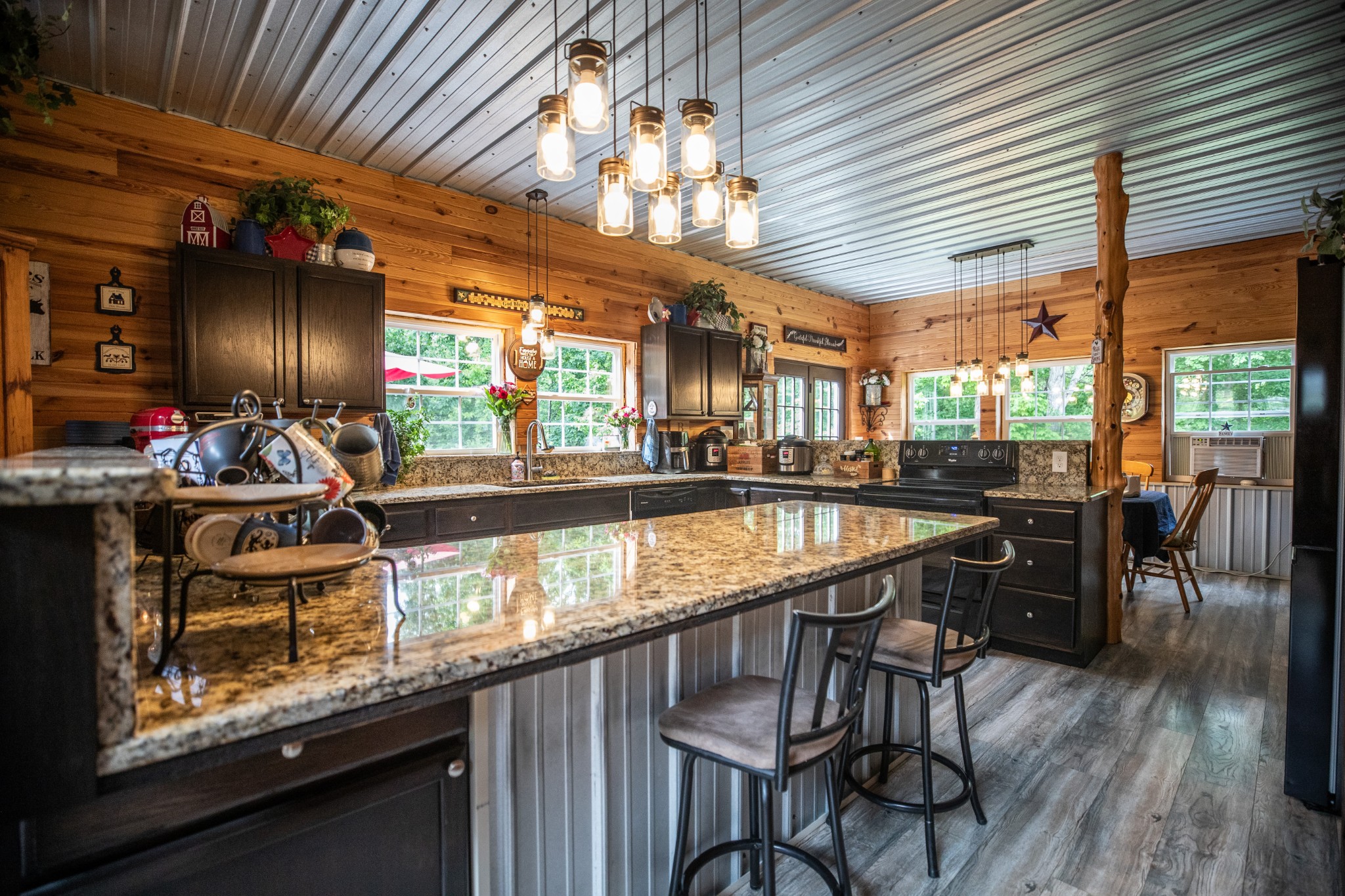 627 Switzerland Road Hohenwald, TN 38462 - Photo 6 of 54 Gallery Image 6
