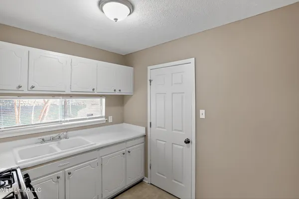 $64,900 | 2446 Overbrook Drive, Jackson, MS 39213
