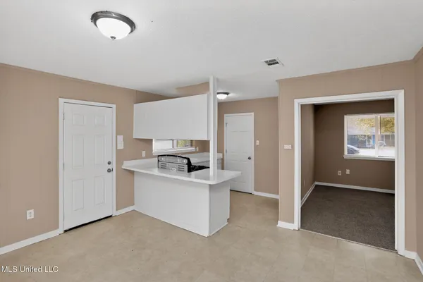 $64,900 | 2446 Overbrook Drive, Jackson, MS 39213