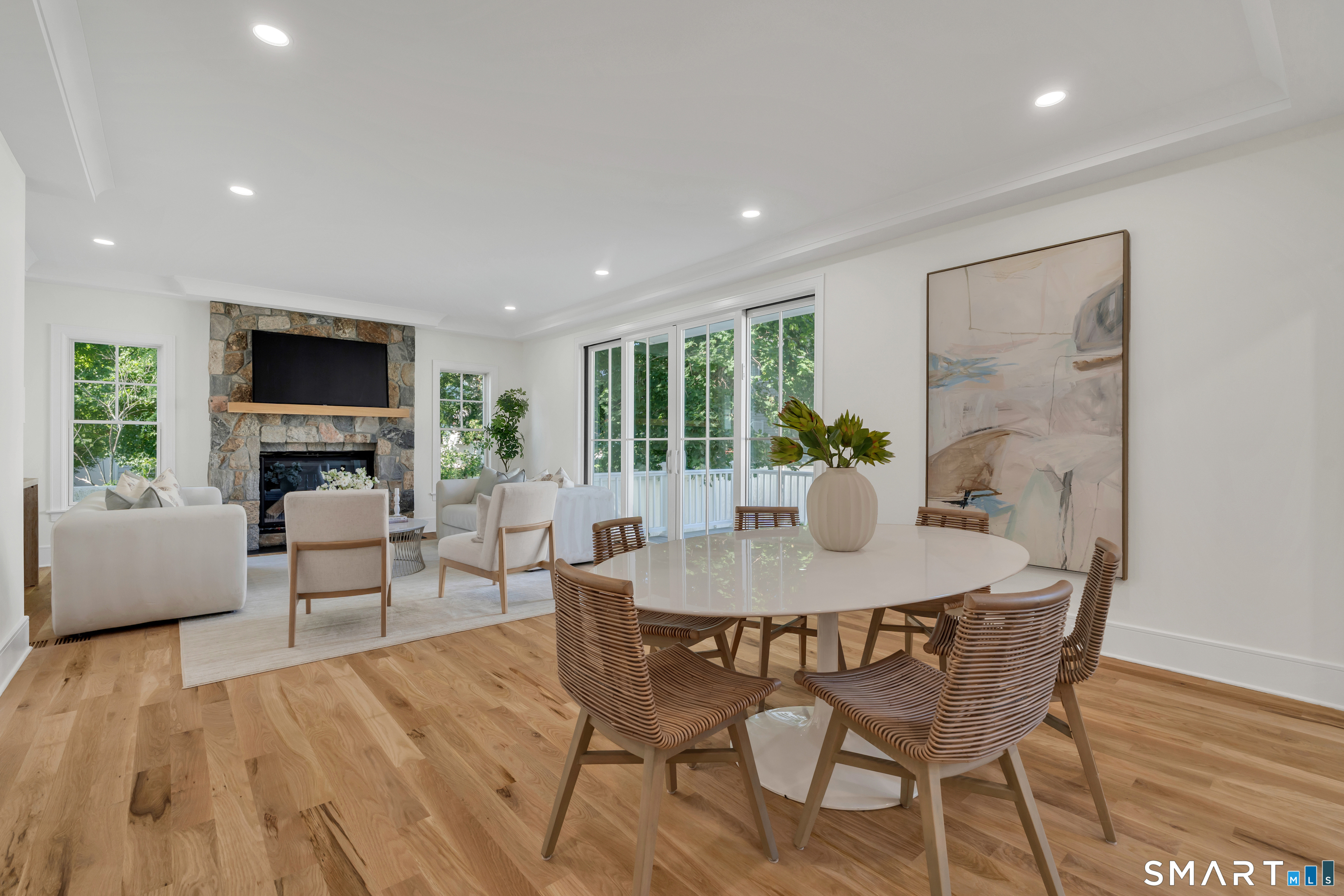 1054 Mill Plain Road Fairfield, CT 06824 - Photo 17 of 40 Gallery Image 17