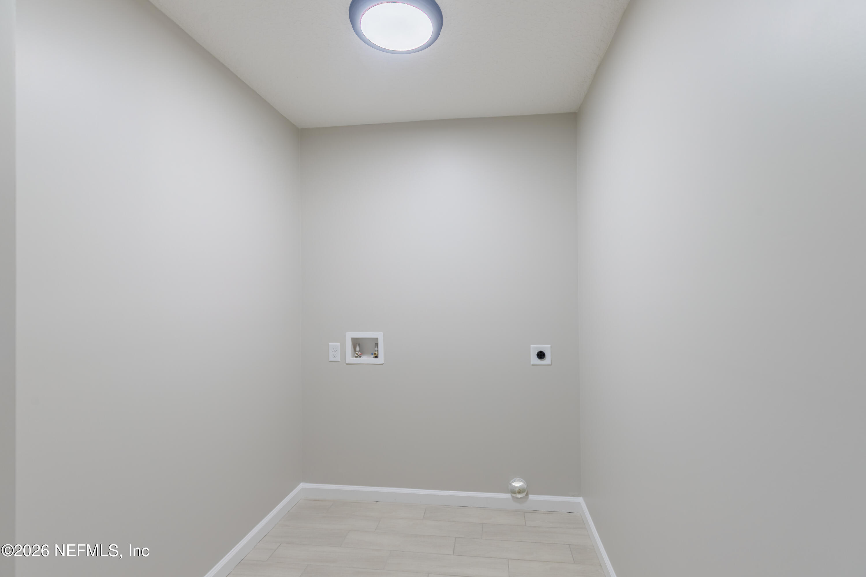 6202 Furman Avenue Keystone Heights, FL 32656 - Photo 22 of 24 Utility / Laundry Room