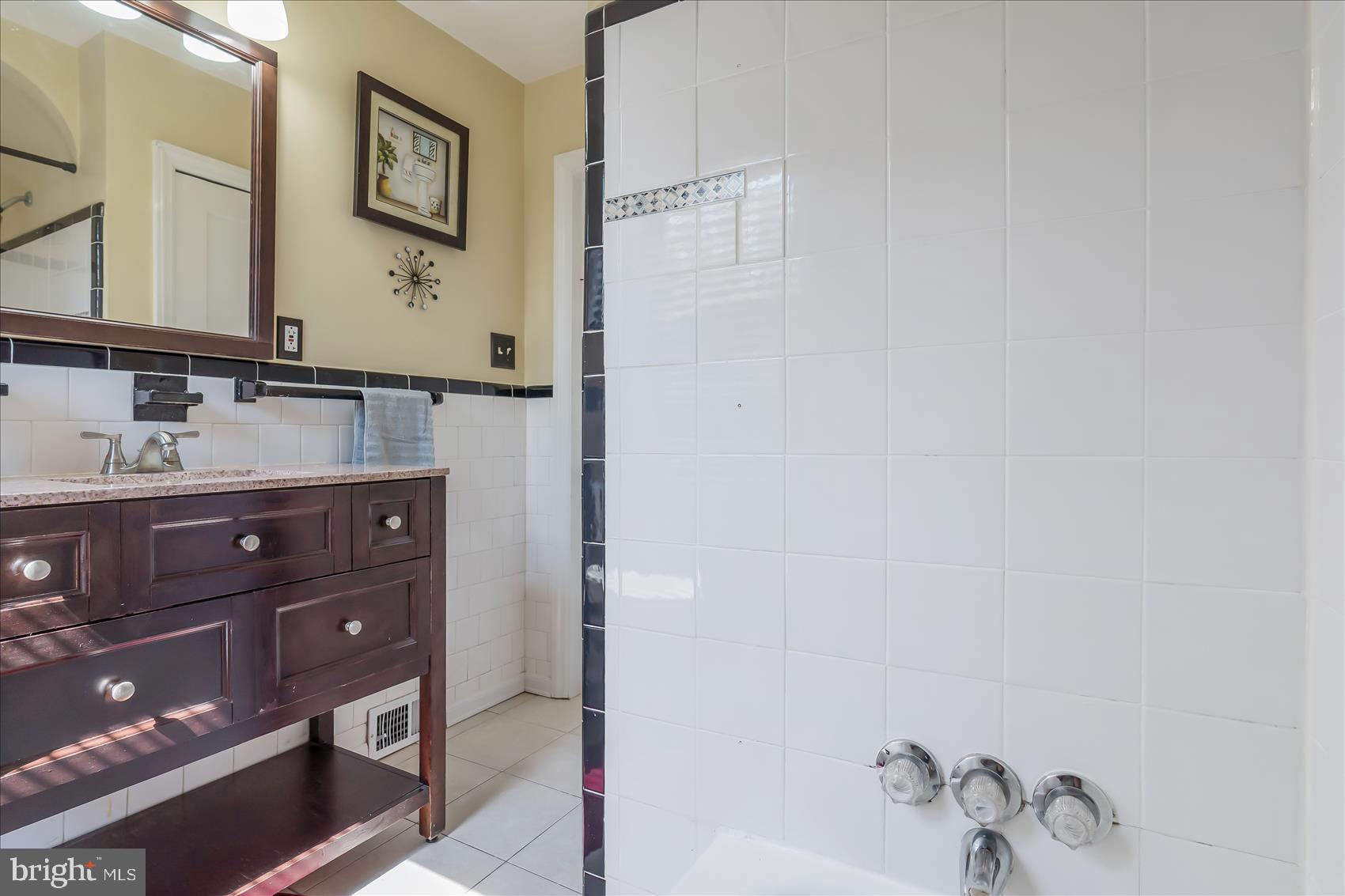 5010 Lindsay Road Baltimore, MD 21229 - Photo 15 of 22