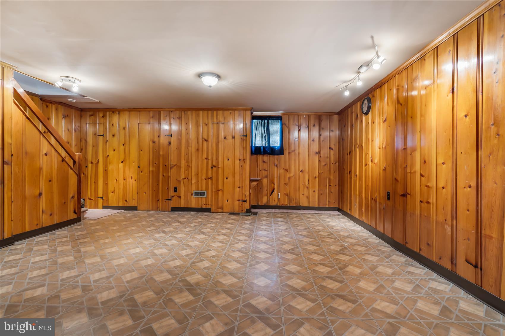 5010 Lindsay Road Baltimore, MD 21229 - Photo 18 of 22