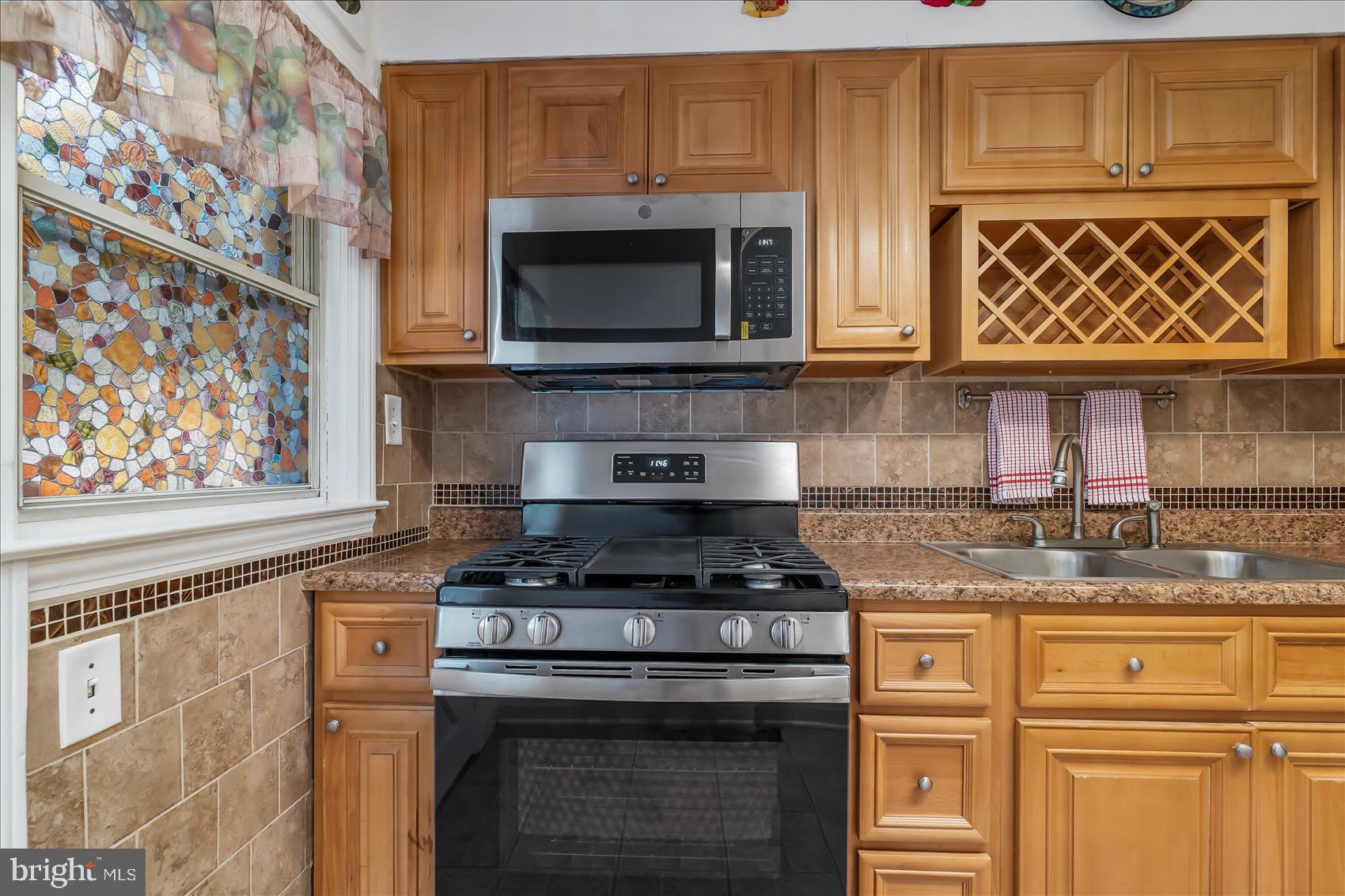 5010 Lindsay Road Baltimore, MD 21229 - Photo 6 of 22
