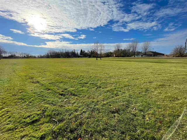 $129,800 | 1280 West Main Avenue, De Pere, WI 54115