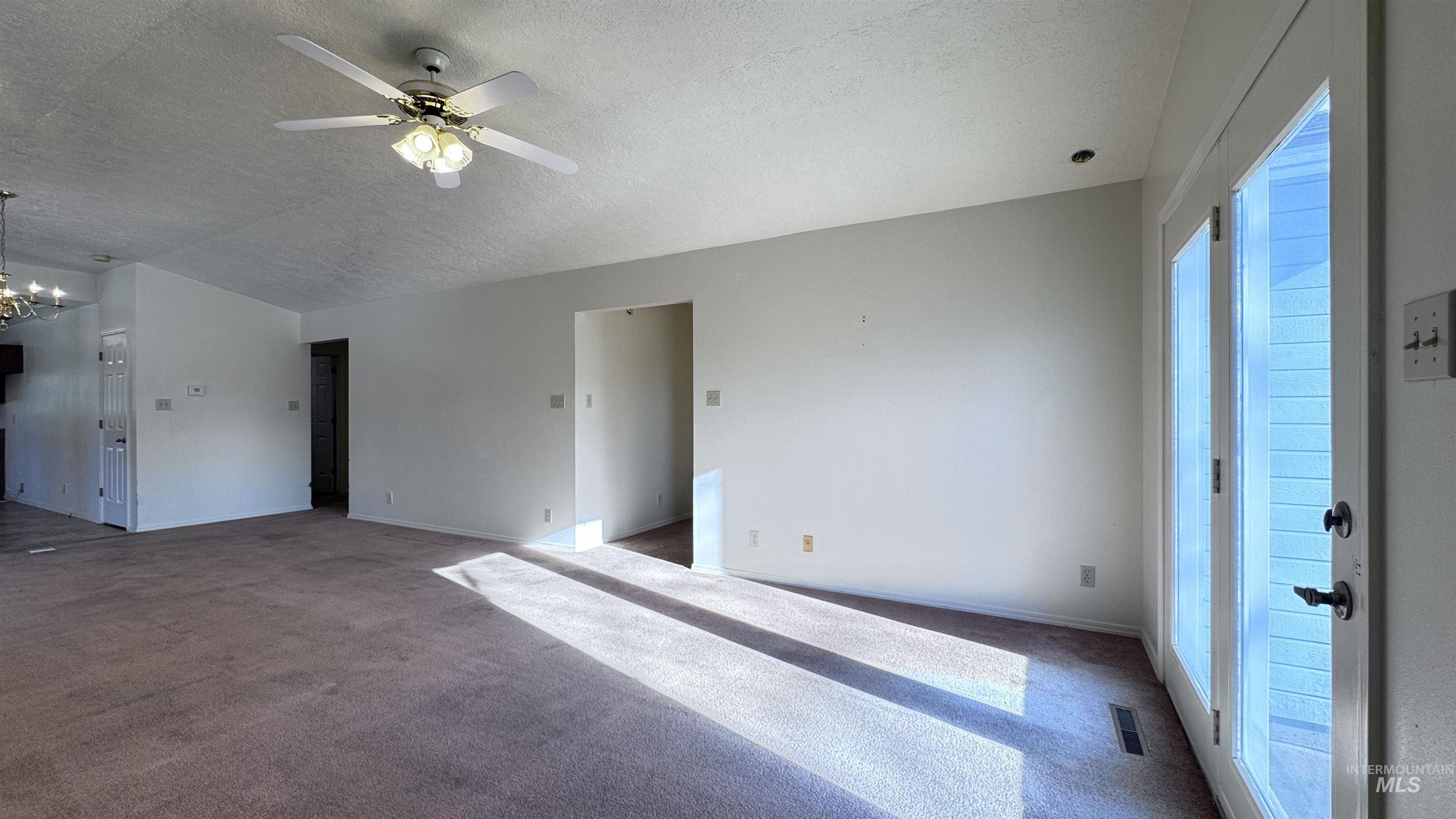 2780 Hiawatha Way Twin Falls, ID 83301 - Photo 18 of 39