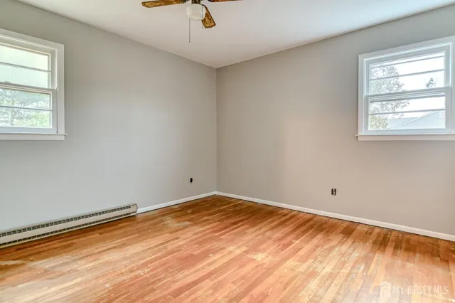 $2,950 | 347 Lincoln Boulevard, Middlesex, NJ 08846