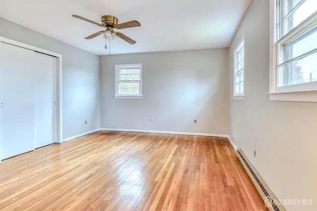 $2,950 | 347 Lincoln Boulevard, Middlesex, NJ 08846