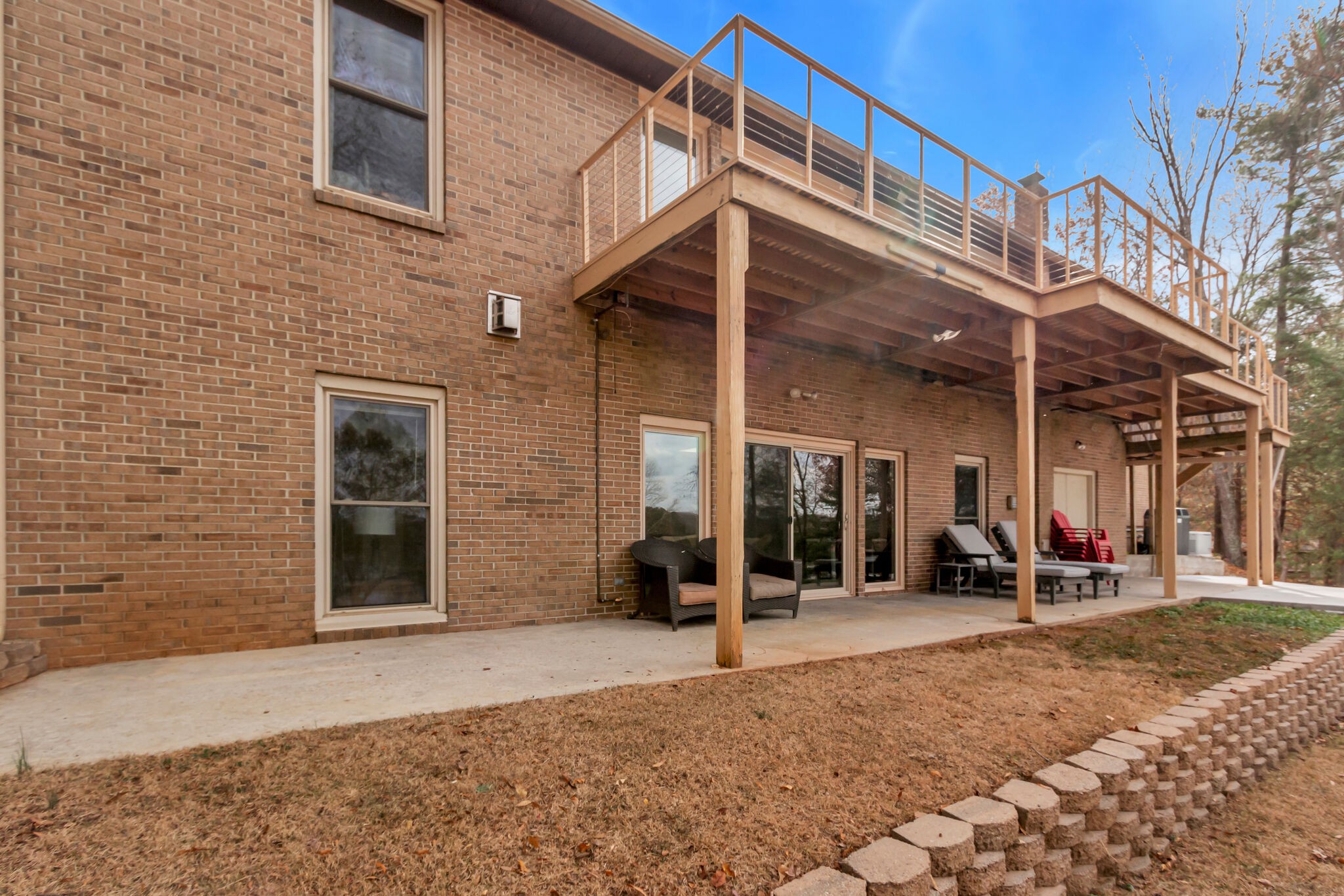 326 Loop Drive Winchester, TN 37398 - Photo 50 of 50 a view of a building with sitting area