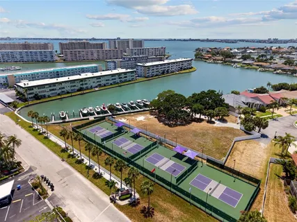 $243,500 | 5925 Shore Boulevard South, Unit 108, Gulfport, FL 33707