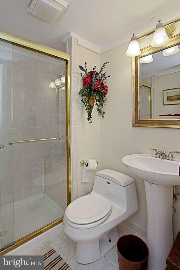 7620 Gralnick Place Springfield, VA 22153 - Photo 24 of 30 BATH ON LOWER LEVEL