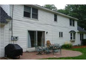 9 Masefield Road Nashua, NH 03062 - Photo 4 of 5