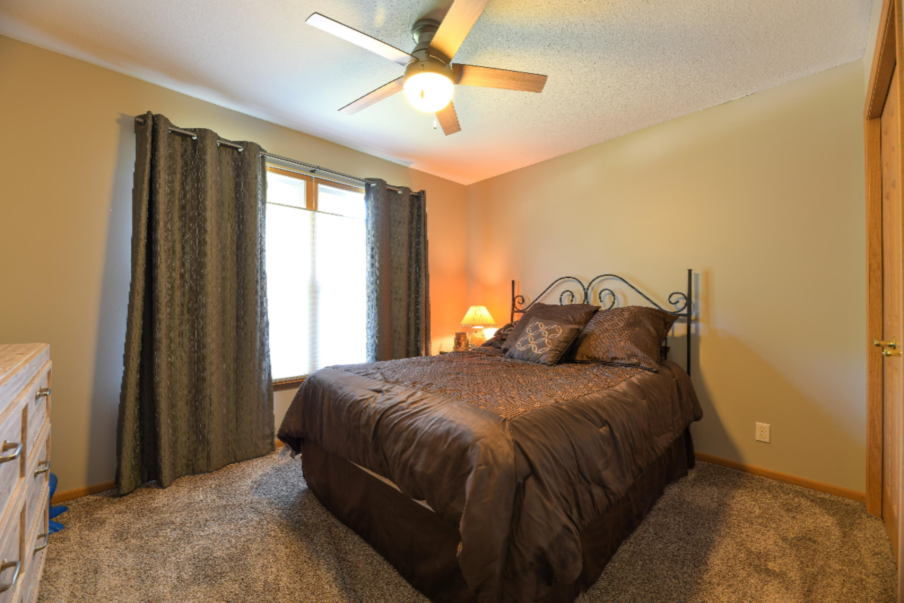 16794 Bridlepath Spring Lake, MI 49456 - Photo 35 of 70 16794 bridlepath-34