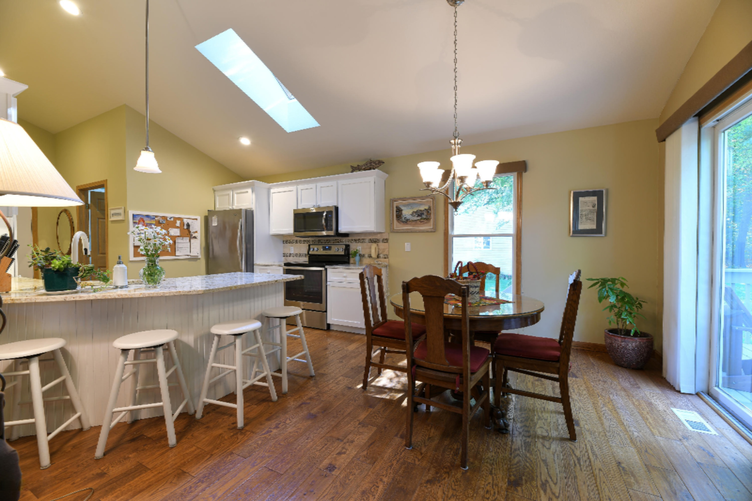 16794 Bridlepath Spring Lake, MI 49456 - Photo 4 of 70 16794 bridlepath-6