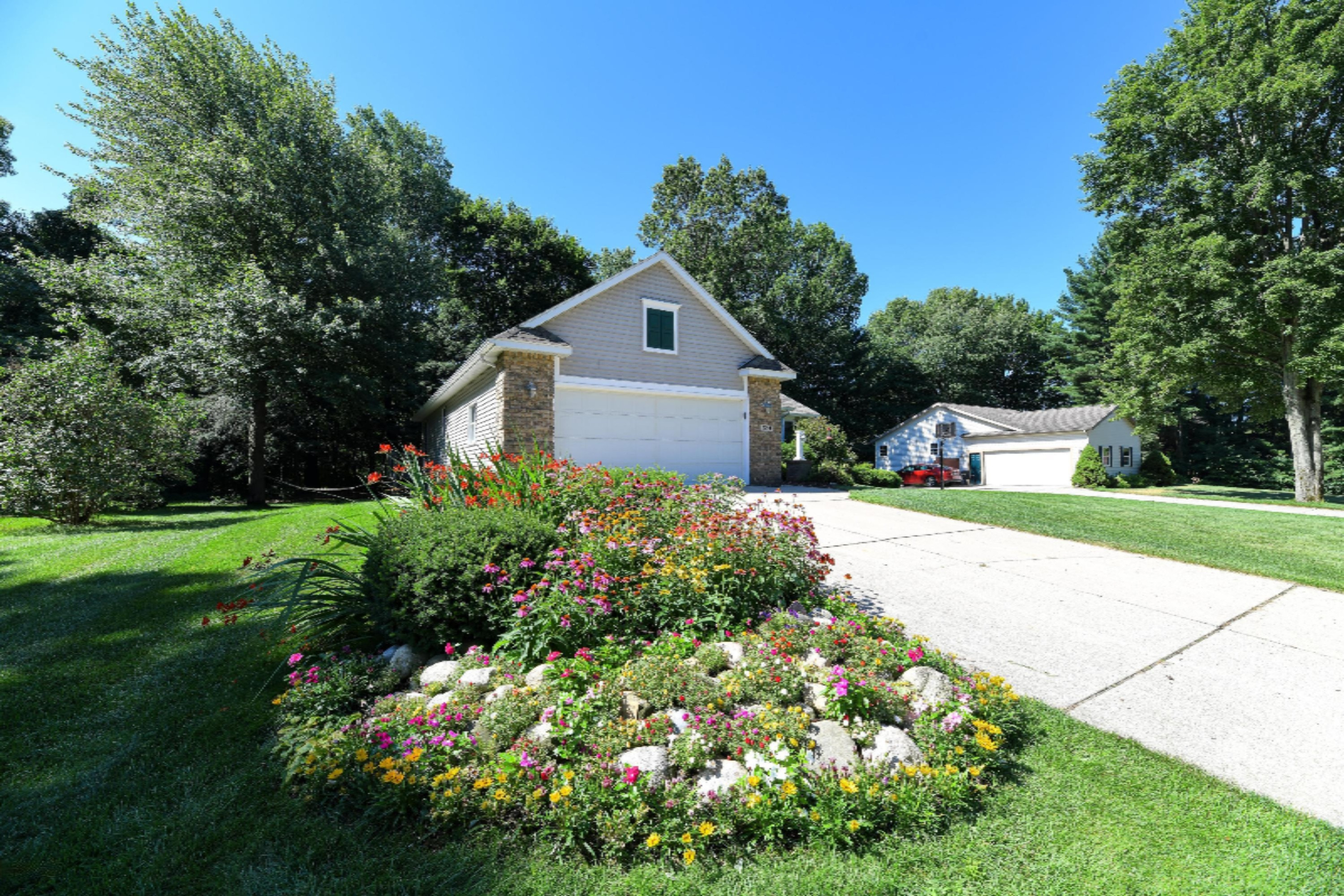 16794 Bridlepath Spring Lake, MI 49456 - Photo 59 of 70 16794 bridlepath-61