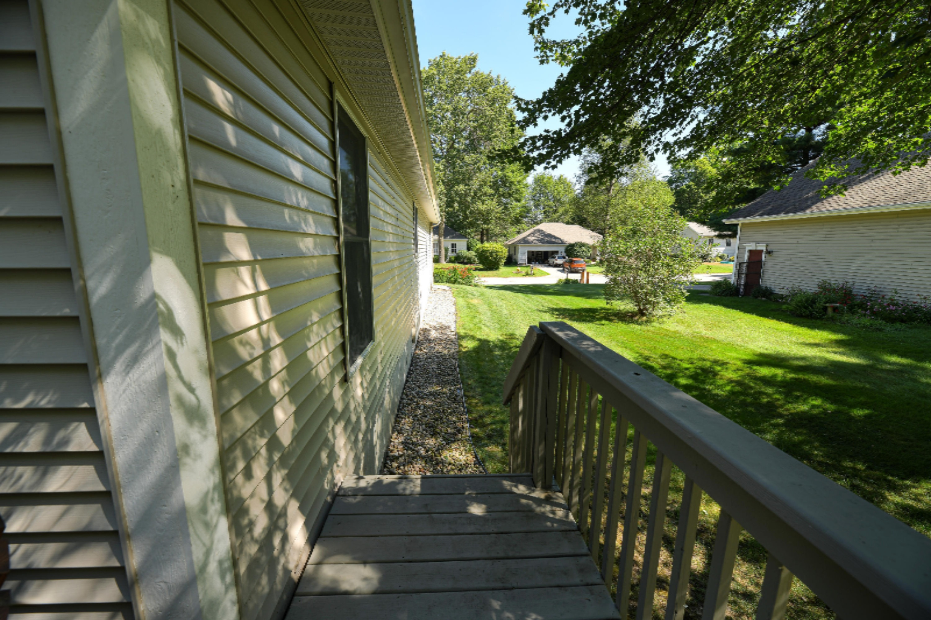 16794 Bridlepath Spring Lake, MI 49456 - Photo 68 of 70 16794 bridlepath-71