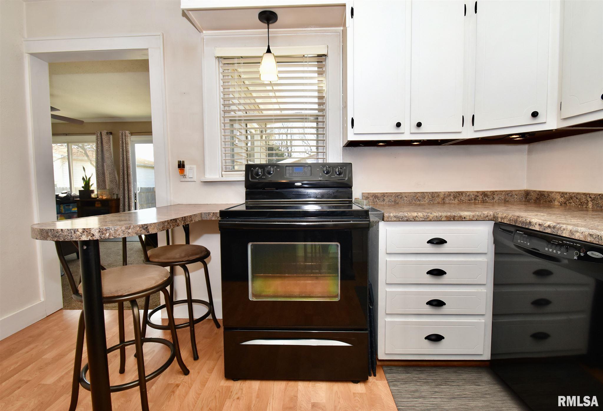 712 Spring Street Washington, IL 61571 - Photo 28 of 48 Gallery Image 28