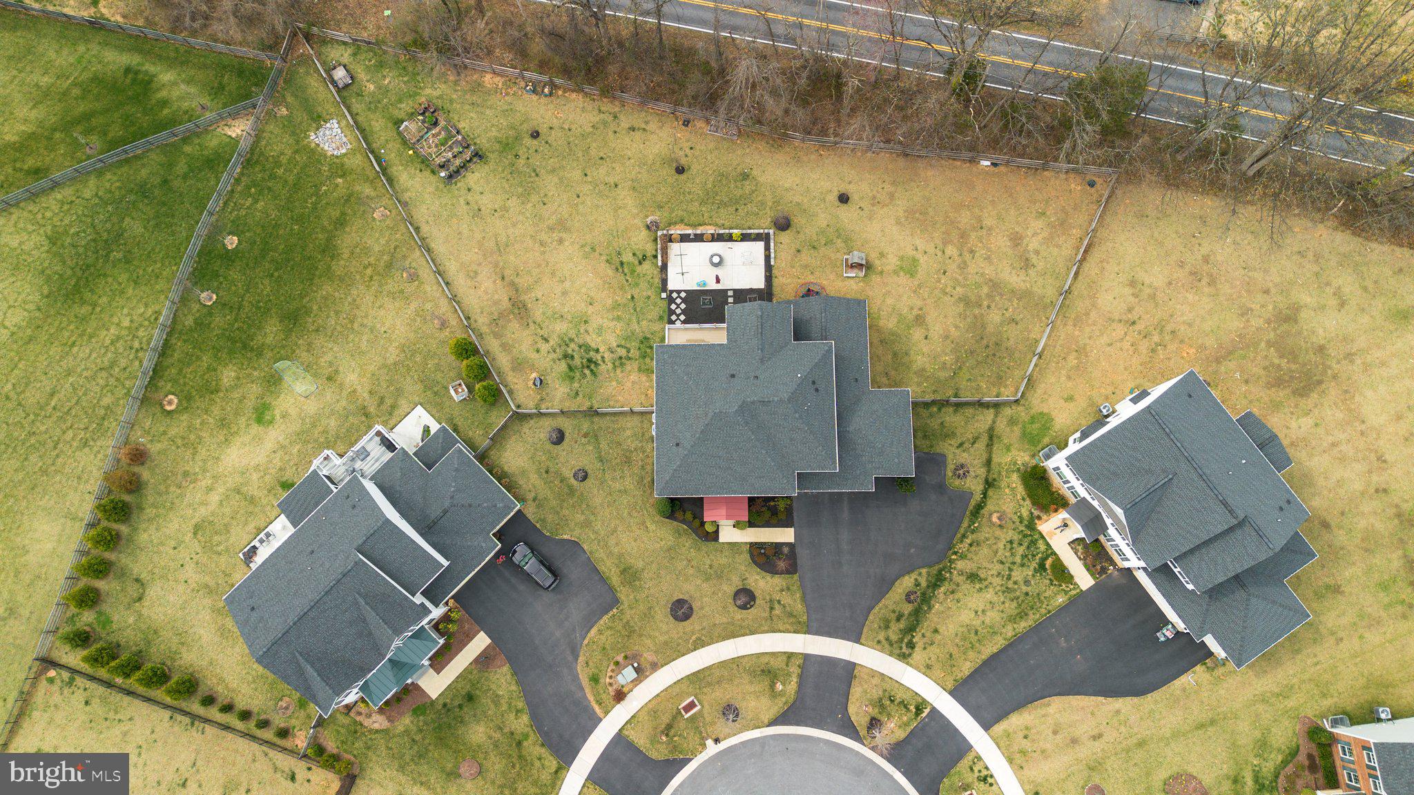 18608 Compher Court Poolesville, MD 20837 - Photo 38 of 40 an aerial view of residential house with wooden wall