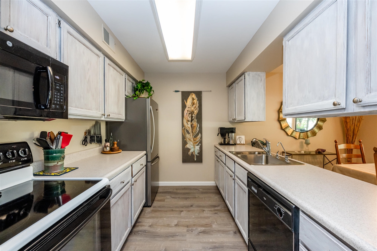 5632 North Watervliet Road, Unit 16 Watervliet, MI 49098 - Photo 6 of 36
