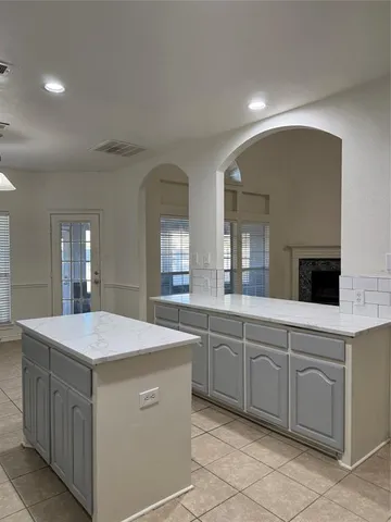 $2,900 | 5817 Mulvane Drive, Plano, TX 75094