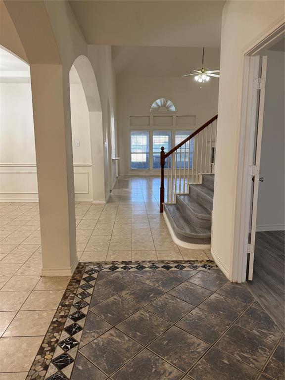 5817 Mulvane Drive Plano, TX 75094 - Photo 5 of 39 a view of entryway