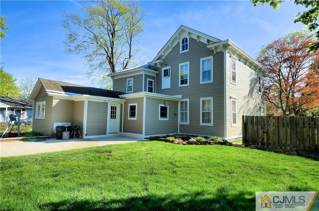 212 Georges Road Dayton, NJ 08810 - Photo 21 of 25 Gallery Image 21
