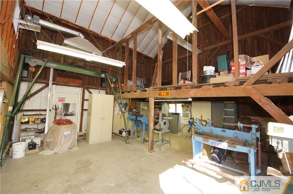 212 Georges Road Dayton, NJ 08810 - Photo 25 of 25 Gallery Image 25