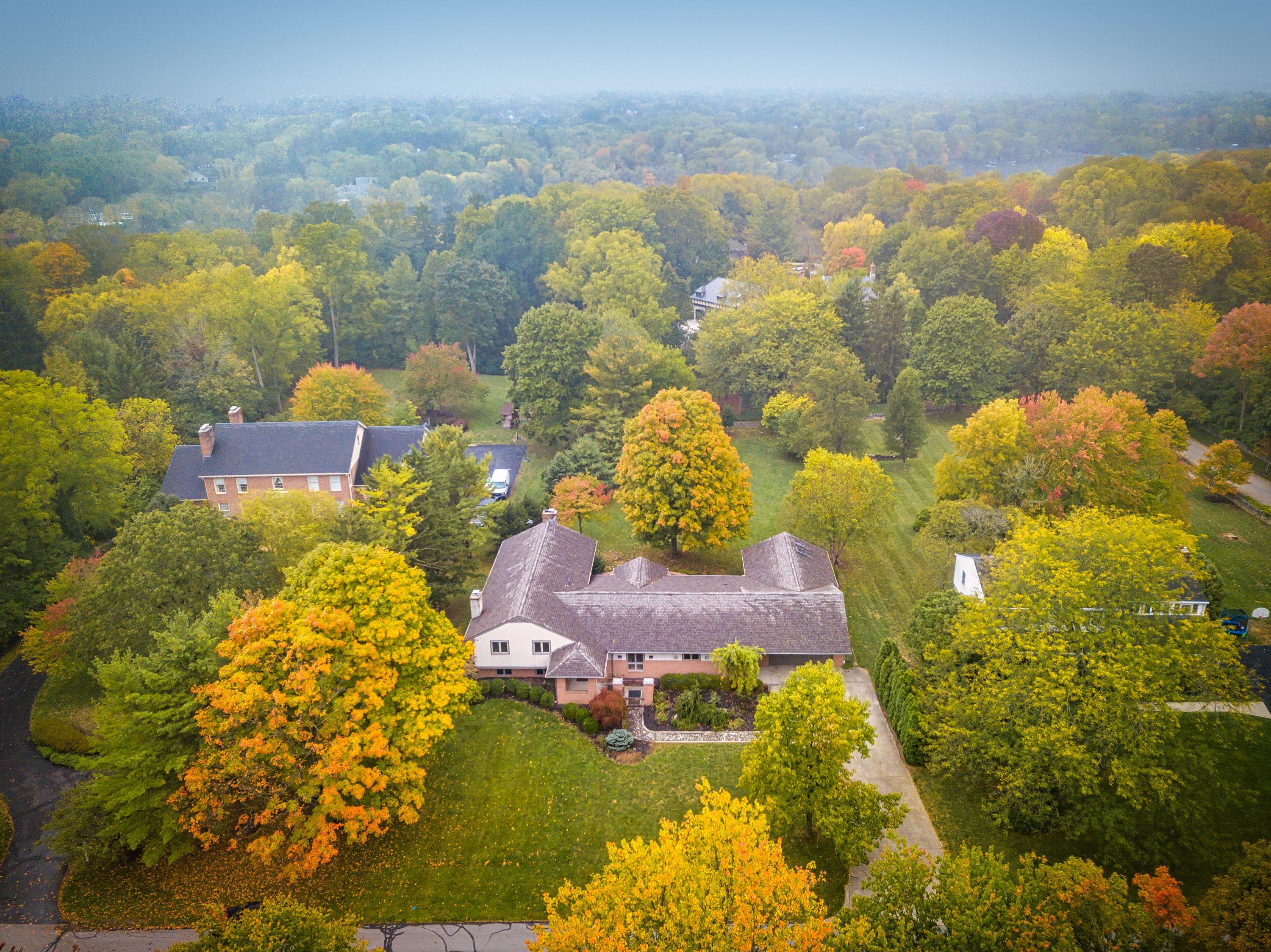 4375 Sawmill Road Columbus, OH 43220 - Photo 44 of 44