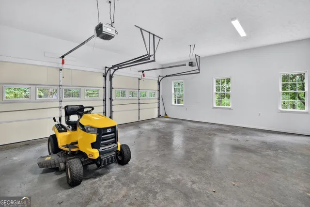 a view of a backyard with plants