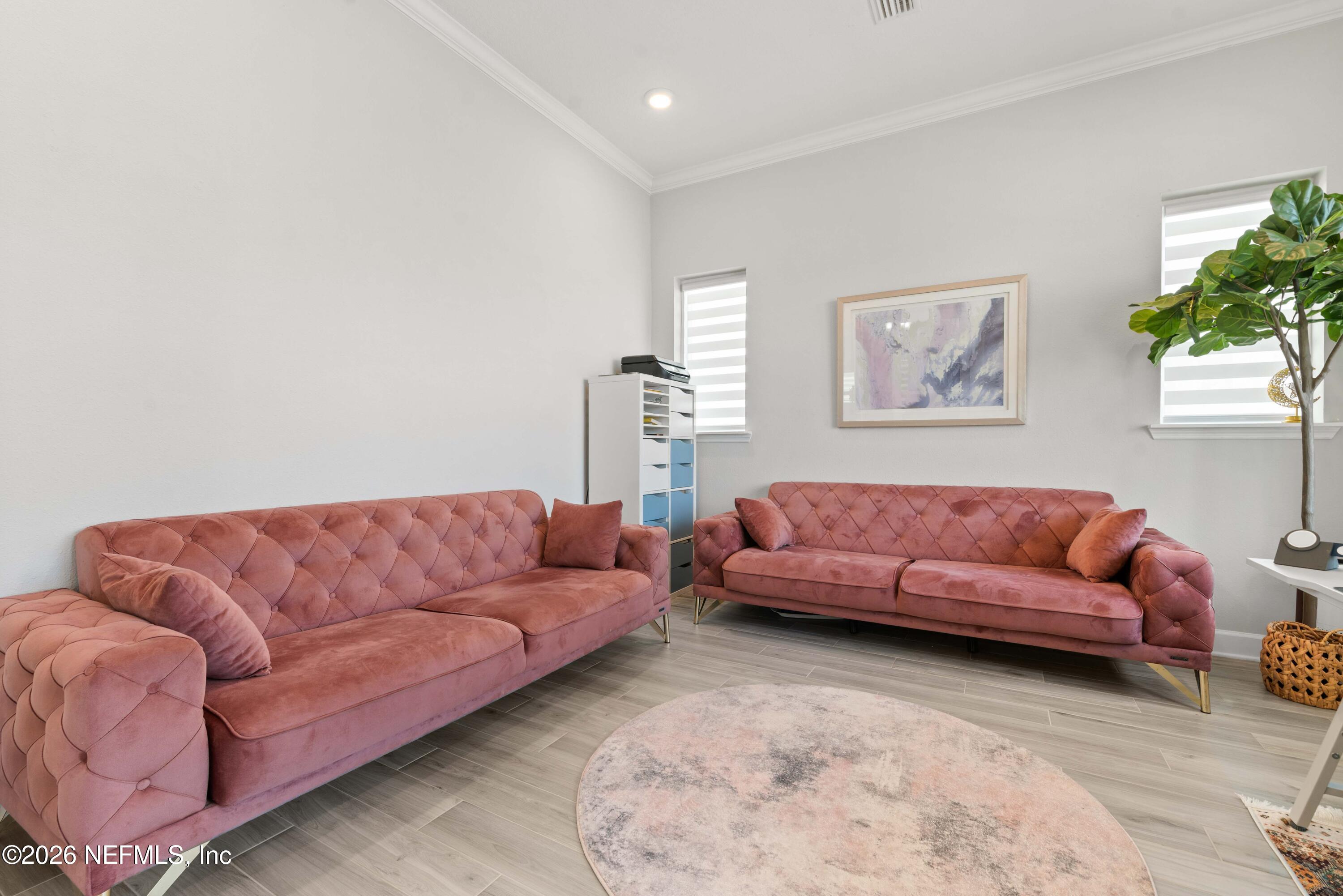 5270 Piney Flats Road Jacksonville, FL 32224 - Photo 22 of 53 a living room with furniture and a couch