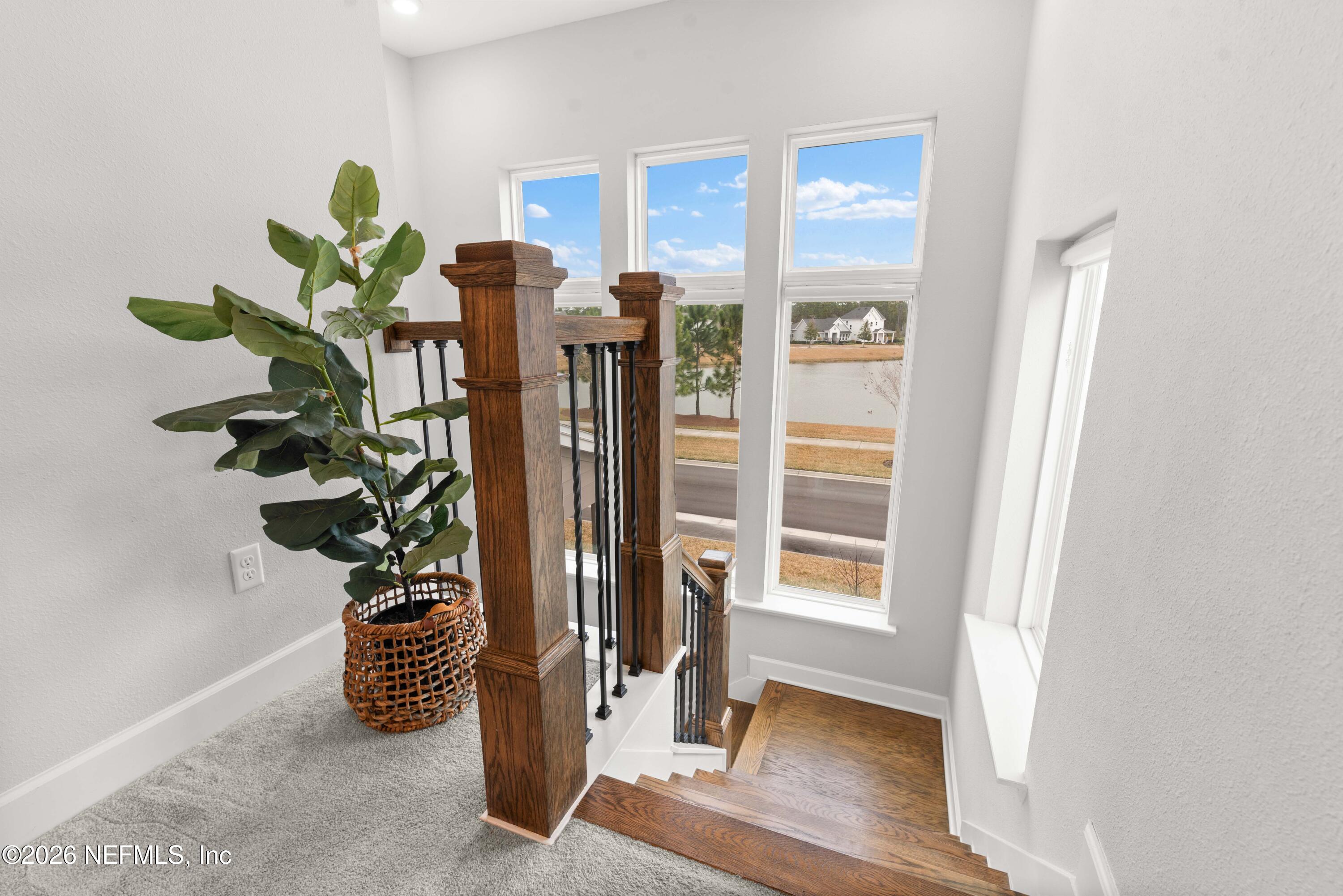 5270 Piney Flats Road Jacksonville, FL 32224 - Photo 25 of 53 a view of a vase of flowers sitting on a floor