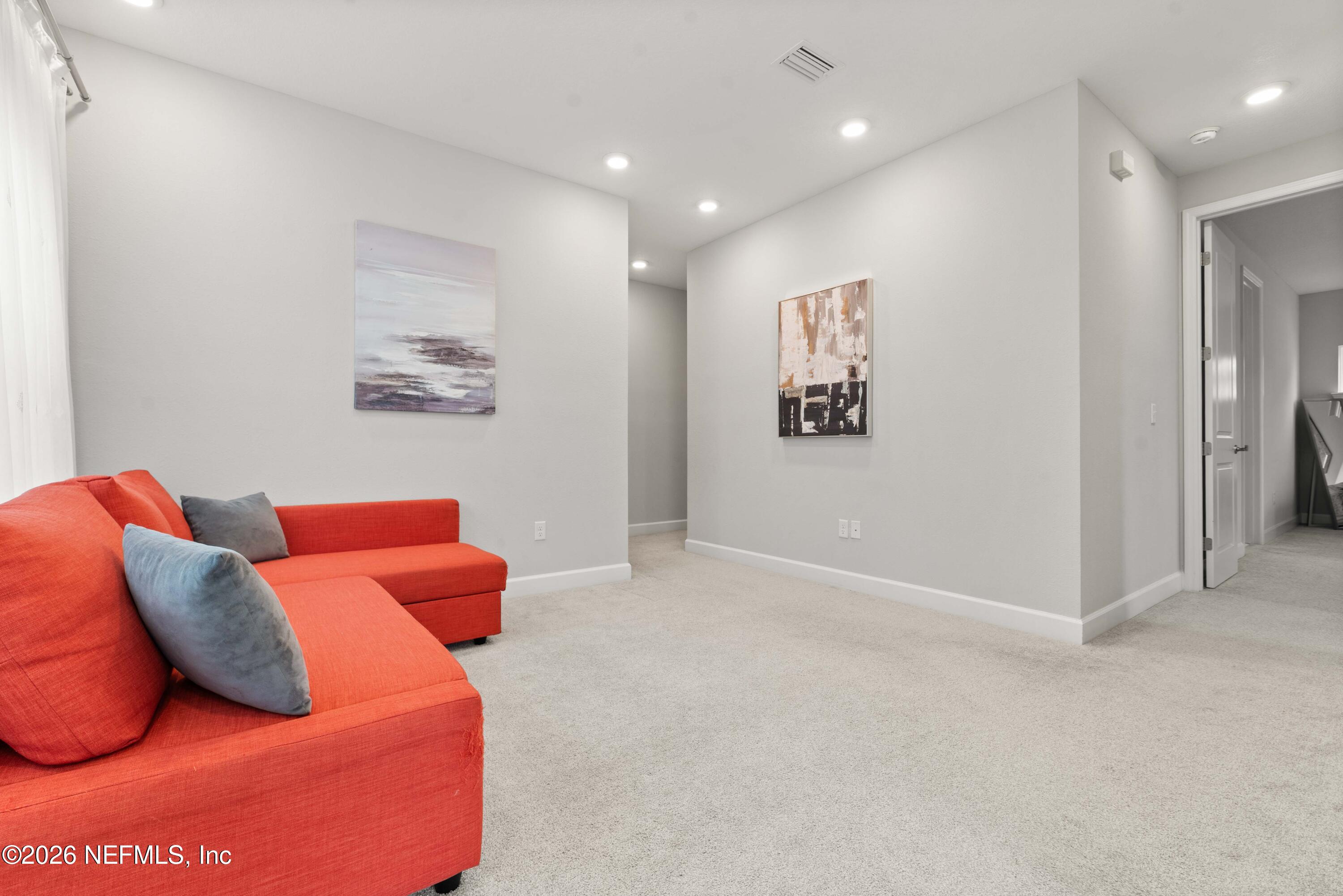 5270 Piney Flats Road Jacksonville, FL 32224 - Photo 27 of 53 a living room with furniture