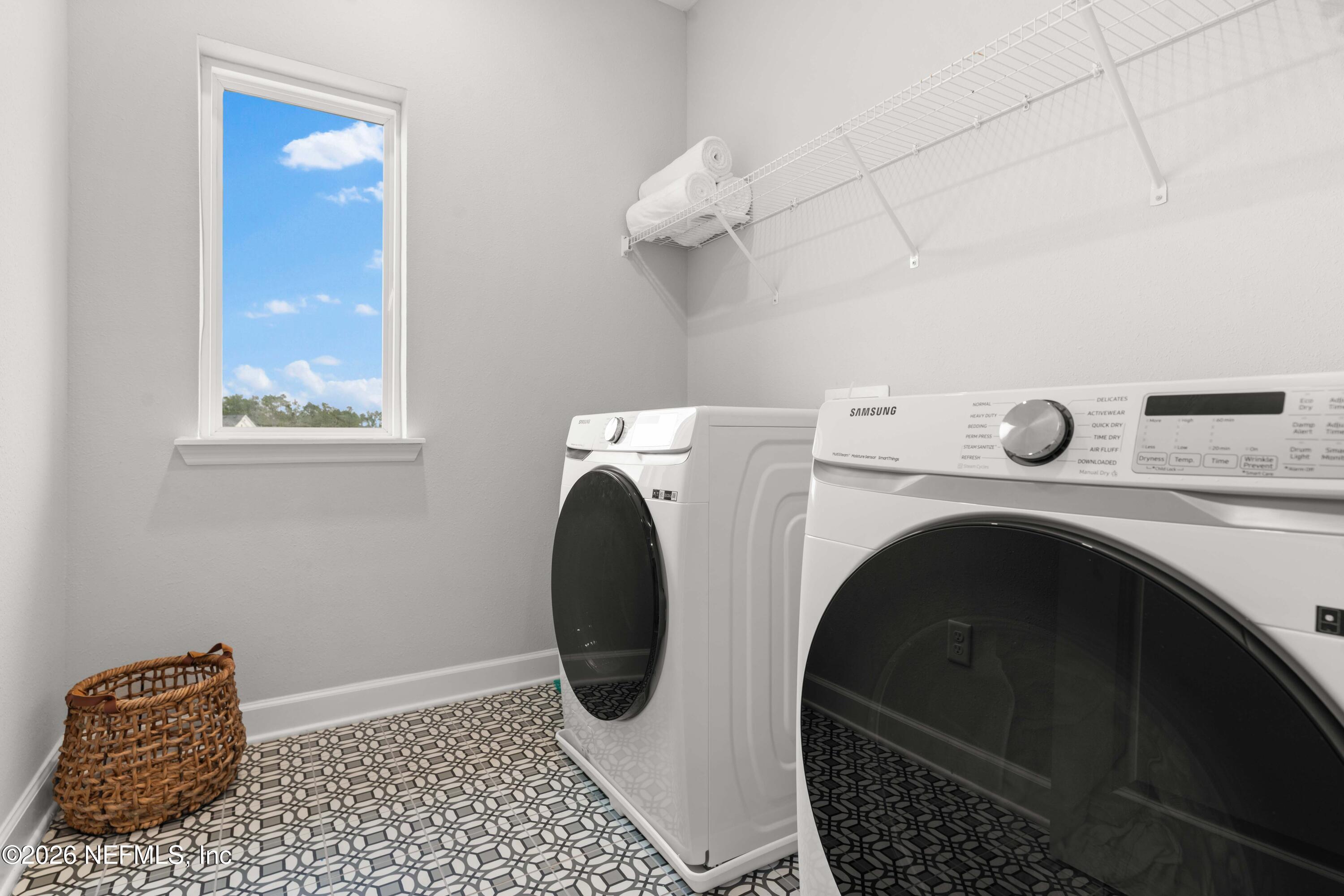 5270 Piney Flats Road Jacksonville, FL 32224 - Photo 39 of 53 a utility room with dryer and washer