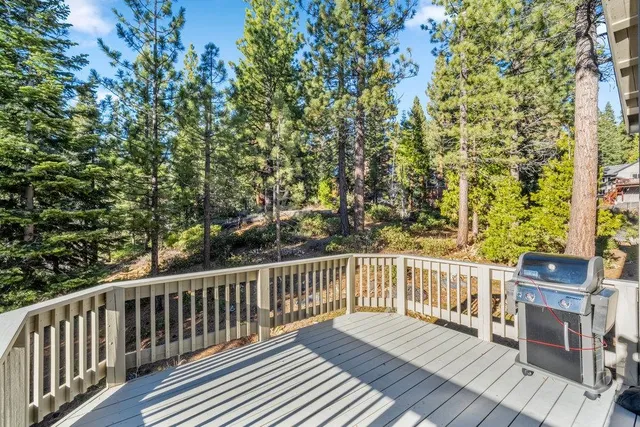 $1,959,000 | 1360 Canterbury Drive, Kings Beach, CA 96143