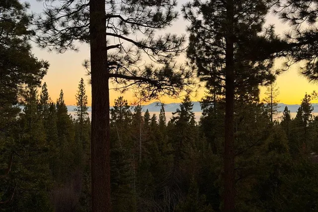 $1,959,000 | 1360 Canterbury Drive, Kings Beach, CA 96143