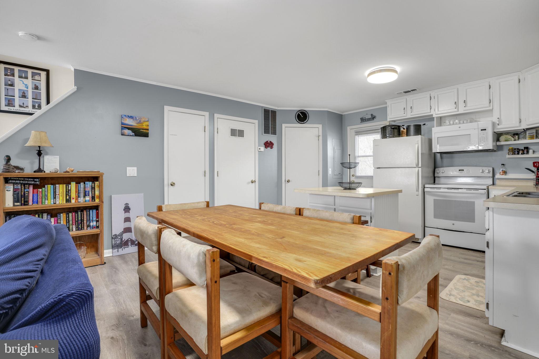 7661 East Side Road, Unit 8 Chincoteague, VA 23336 - Photo 10 of 52 Gallery Image 10